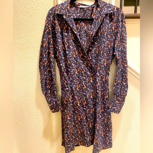 Equipment Femme Nwot Purple & Blue  Leopard Silk Long Sleeve V Neck  Dress Sz S